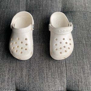 COPY - Crocs